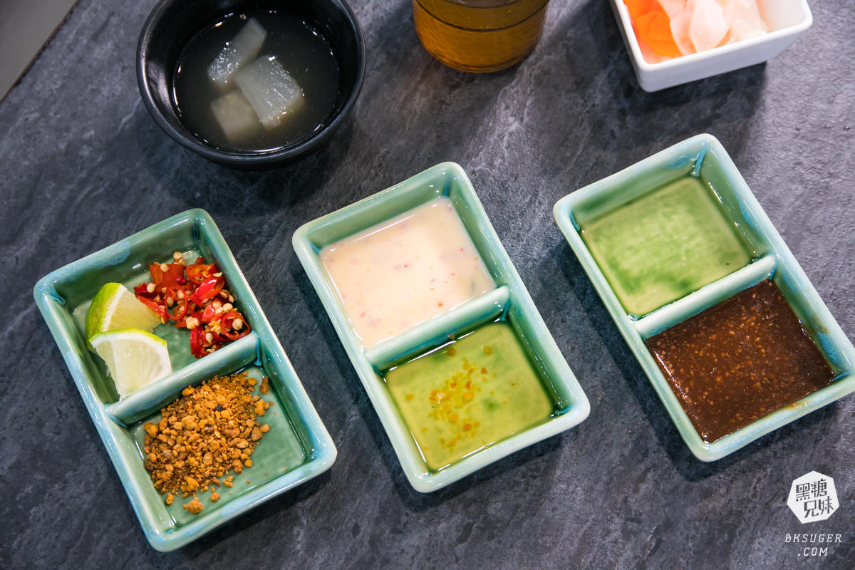 (已歇業)會安越南海鮮燒烤-高雄明誠店|獨有的中越料理風格搭配燒烤、特色鍋物|必吃煎斑燒、越式甘蔗蝦 - 第16張圖 (已歇業)會安越南海鮮燒烤-高雄明誠店|獨有的中越料理風格搭配燒烤、特色鍋物|必吃煎斑燒、越式甘蔗蝦