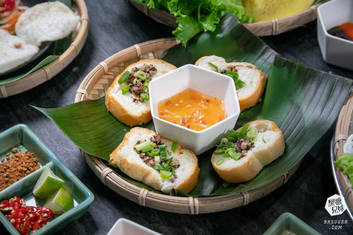 (已歇業)會安越南海鮮燒烤-高雄明誠店|獨有的中越料理風格搭配燒烤、特色鍋物|必吃煎斑燒、越式甘蔗蝦 - 第19張圖 (已歇業)會安越南海鮮燒烤-高雄明誠店|獨有的中越料理風格搭配燒烤、特色鍋物|必吃煎斑燒、越式甘蔗蝦