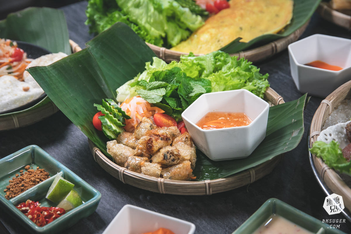 (已歇業)會安越南海鮮燒烤-高雄明誠店|獨有的中越料理風格搭配燒烤、特色鍋物|必吃煎斑燒、越式甘蔗蝦 - 第47張圖 (已歇業)會安越南海鮮燒烤-高雄明誠店|獨有的中越料理風格搭配燒烤、特色鍋物|必吃煎斑燒、越式甘蔗蝦