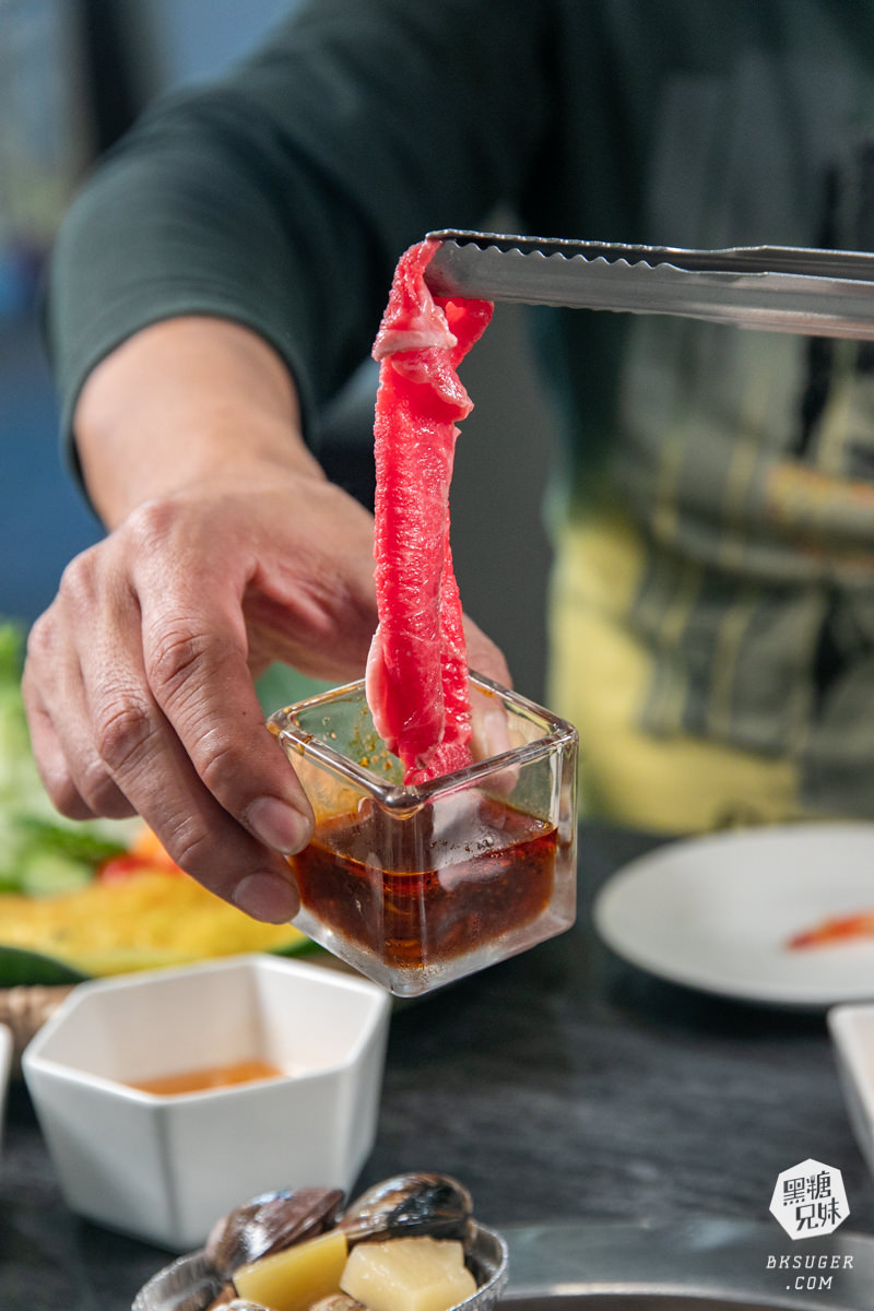 (已歇業)會安越南海鮮燒烤-高雄明誠店|獨有的中越料理風格搭配燒烤、特色鍋物|必吃煎斑燒、越式甘蔗蝦 - 第32張圖 (已歇業)會安越南海鮮燒烤-高雄明誠店|獨有的中越料理風格搭配燒烤、特色鍋物|必吃煎斑燒、越式甘蔗蝦