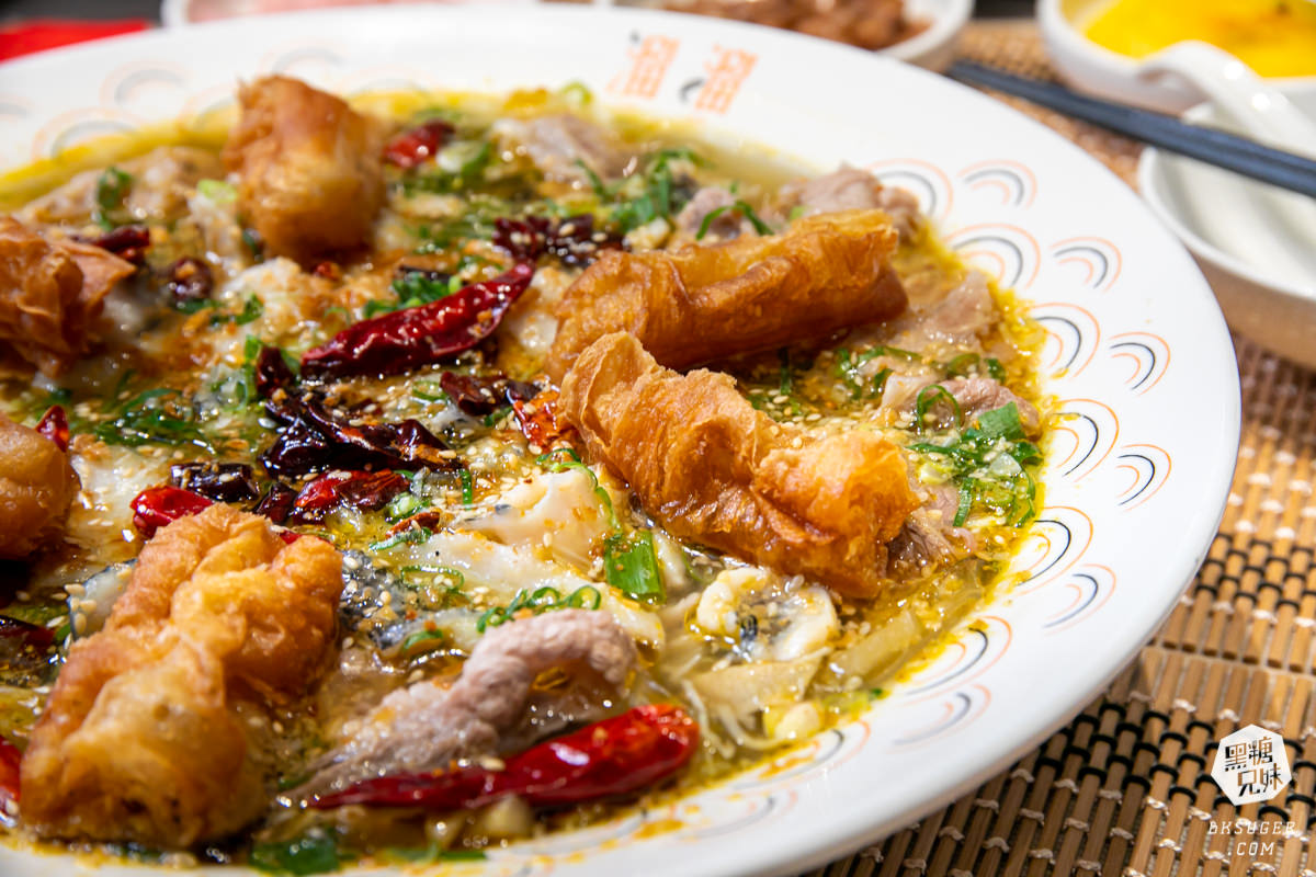 高雄-溜溜酸菜魚專賣店超推薦|巨寶盆大的酸菜魚家庭聚餐、聚會的中餐川菜好選擇|漢來美食品牌 - 第15張圖 高雄-溜溜酸菜魚專賣店超推薦|巨寶盆大的酸菜魚家庭聚餐、聚會的中餐川菜好選擇|漢來美食品牌