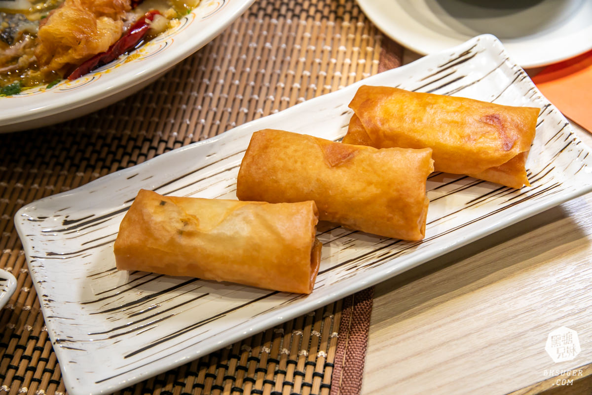 高雄-溜溜酸菜魚專賣店超推薦|巨寶盆大的酸菜魚家庭聚餐、聚會的中餐川菜好選擇|漢來美食品牌 - 第22張圖 高雄-溜溜酸菜魚專賣店超推薦|巨寶盆大的酸菜魚家庭聚餐、聚會的中餐川菜好選擇|漢來美食品牌