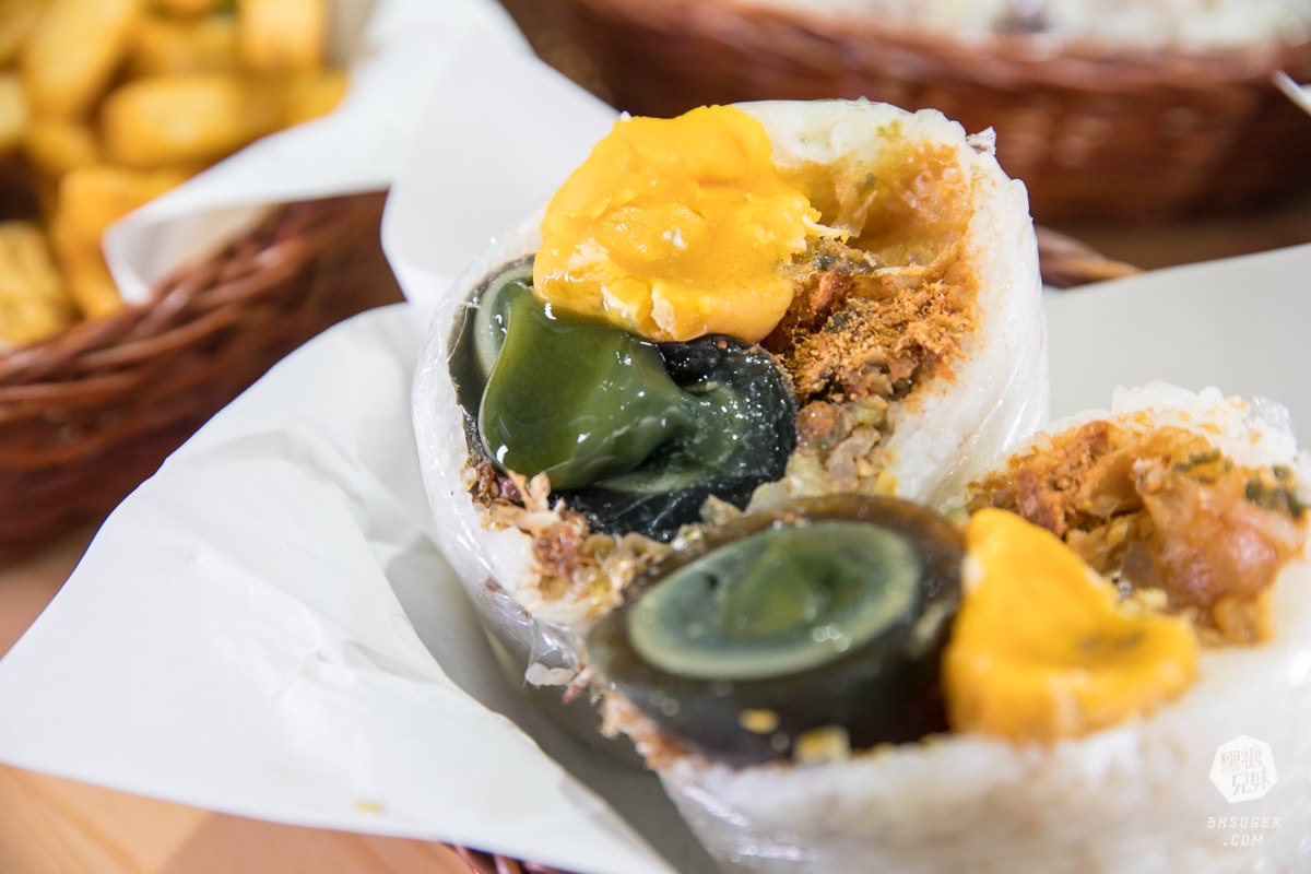 高雄飯糰早餐推薦|五分鐘找餐-仁武店|超猛黑金雙享飯糰雙蛋出擊! - 第16張圖 高雄飯糰早餐推薦|五分鐘找餐-仁武店|超猛黑金雙享飯糰雙蛋出擊!