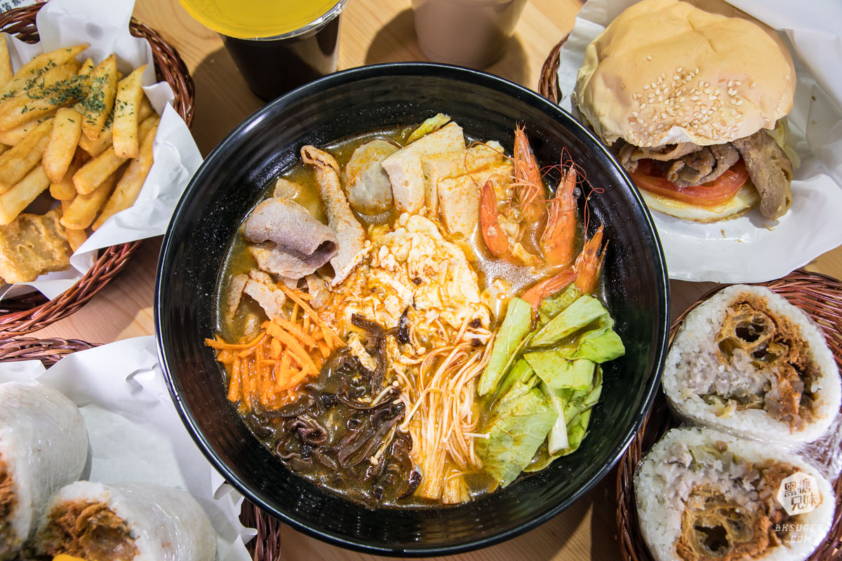 高雄飯糰早餐推薦|五分鐘找餐-仁武店|超猛黑金雙享飯糰雙蛋出擊! - 第27張圖 高雄飯糰早餐推薦|五分鐘找餐-仁武店|超猛黑金雙享飯糰雙蛋出擊!