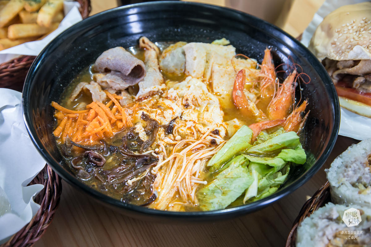 高雄飯糰早餐推薦|五分鐘找餐-仁武店|超猛黑金雙享飯糰雙蛋出擊! - 第28張圖 高雄飯糰早餐推薦|五分鐘找餐-仁武店|超猛黑金雙享飯糰雙蛋出擊!