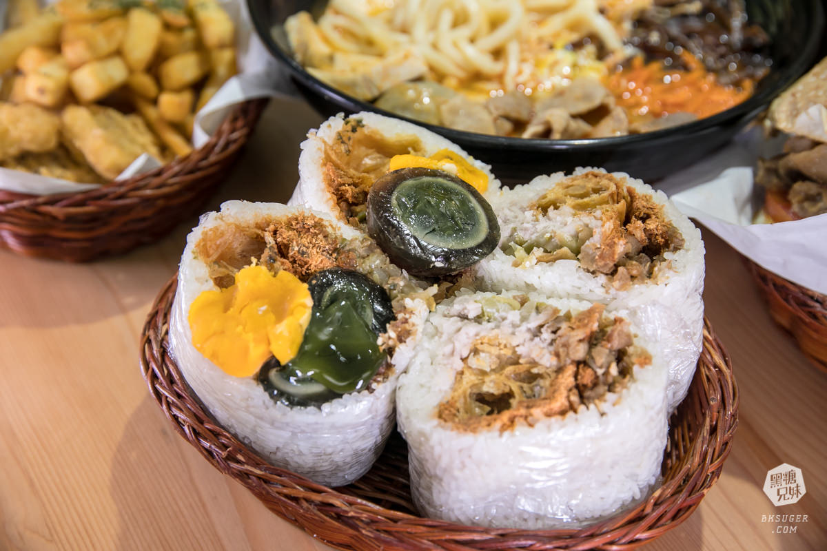 高雄飯糰早餐推薦|五分鐘找餐-仁武店|超猛黑金雙享飯糰雙蛋出擊! - 第1張圖 高雄飯糰早餐推薦|五分鐘找餐-仁武店|超猛黑金雙享飯糰雙蛋出擊!