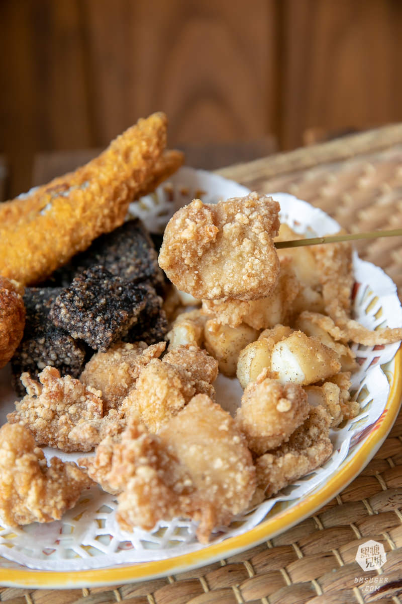高雄宵夜鹹酥雞-雞動組|高醫大附近的店面質感鹹酥雞|雞排多汁網路評價超高!! - 第24張圖 高雄宵夜鹹酥雞-雞動組|高醫大附近的店面質感鹹酥雞|雞排多汁網路評價超高!!
