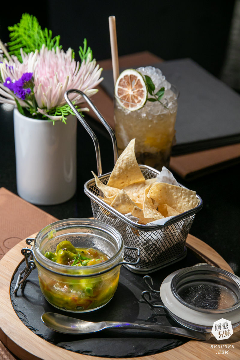 高雄餐酒館推薦|PAVO餐酒館 x Bar Home聯名客座 與TCRC主理人阿翔-夏季聯名調酒在地特色 - 第12張圖 高雄餐酒館推薦|PAVO餐酒館 x Bar Home聯名客座 與TCRC主理人阿翔-夏季聯名調酒在地特色