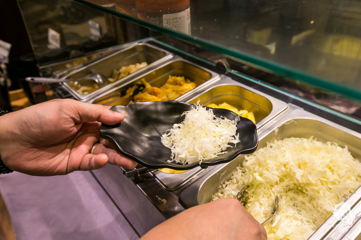 鬥牛士牛排食堂-五福店|平日限定$199午餐好吃又飽足|無限供應沙拉吧-老口碑隱密牛排館 - 第10張圖 鬥牛士牛排食堂-五福店|平日限定$199午餐好吃又飽足|無限供應沙拉吧-老口碑隱密牛排館