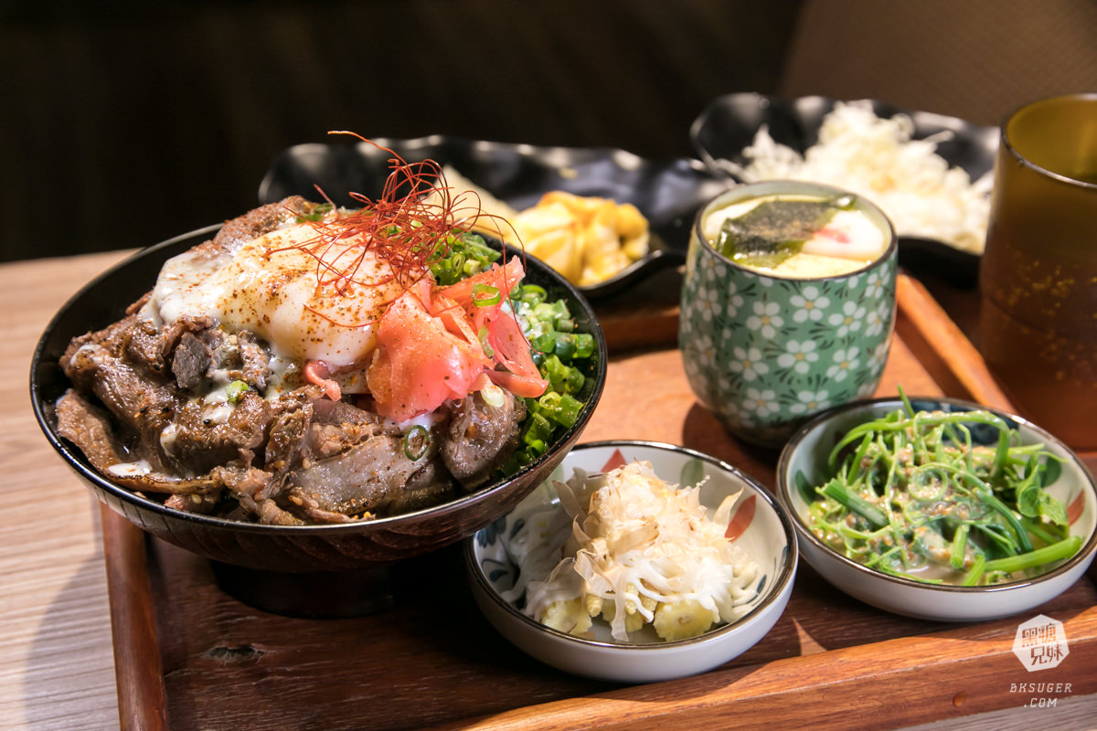 鬥牛士牛排食堂-五福店|平日限定$199午餐好吃又飽足|無限供應沙拉吧-老口碑隱密牛排館 - 第39張圖 鬥牛士牛排食堂-五福店|平日限定$199午餐好吃又飽足|無限供應沙拉吧-老口碑隱密牛排館