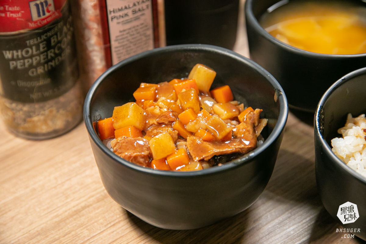 鬥牛士牛排食堂五福店|爆量蝦卵海陸吃法!!生蠔10顆VS帆立貝6顆,搭配牛排&爆量蝦卵香菜,超浮誇登場!! - 第20張圖 鬥牛士牛排食堂五福店|爆量蝦卵海陸吃法!!生蠔10顆VS帆立貝6顆,搭配牛排&爆量蝦卵香菜,超浮誇登場!!