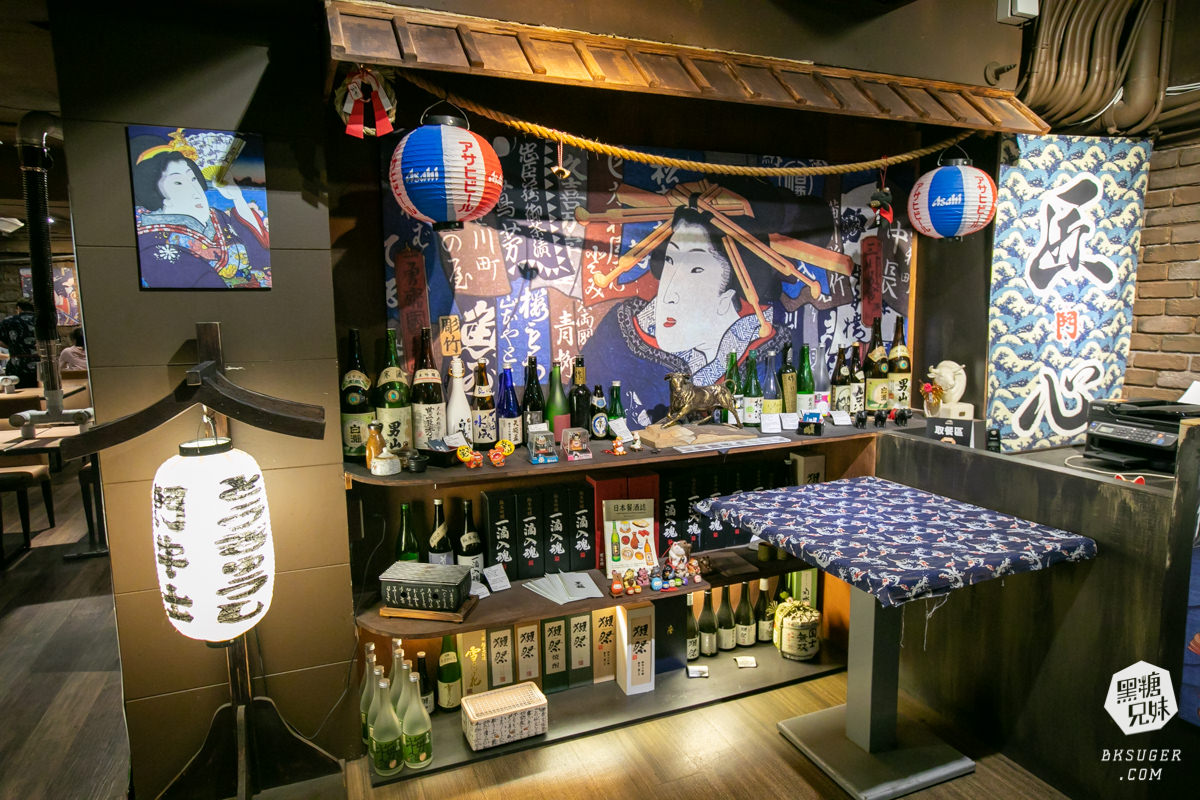 高雄牛排推薦|鬥牛士牛排食堂五福店|隱藏版熔岩起司系列|牛排海鮮九宮格外帶回家烤 - 第2張圖 高雄牛排推薦|鬥牛士牛排食堂五福店|隱藏版熔岩起司系列|牛排海鮮九宮格外帶回家烤