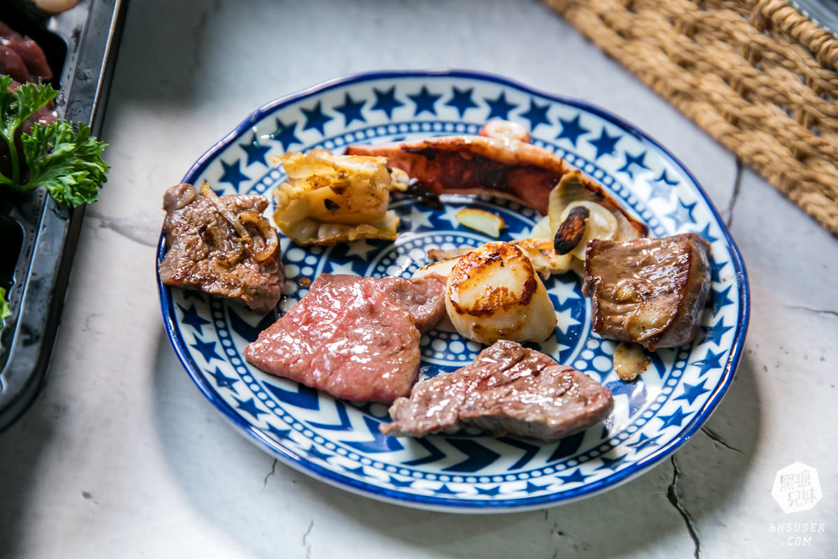 高雄牛排推薦|鬥牛士牛排食堂五福店|隱藏版熔岩起司系列|牛排海鮮九宮格外帶回家烤 - 第49張圖 高雄牛排推薦|鬥牛士牛排食堂五福店|隱藏版熔岩起司系列|牛排海鮮九宮格外帶回家烤