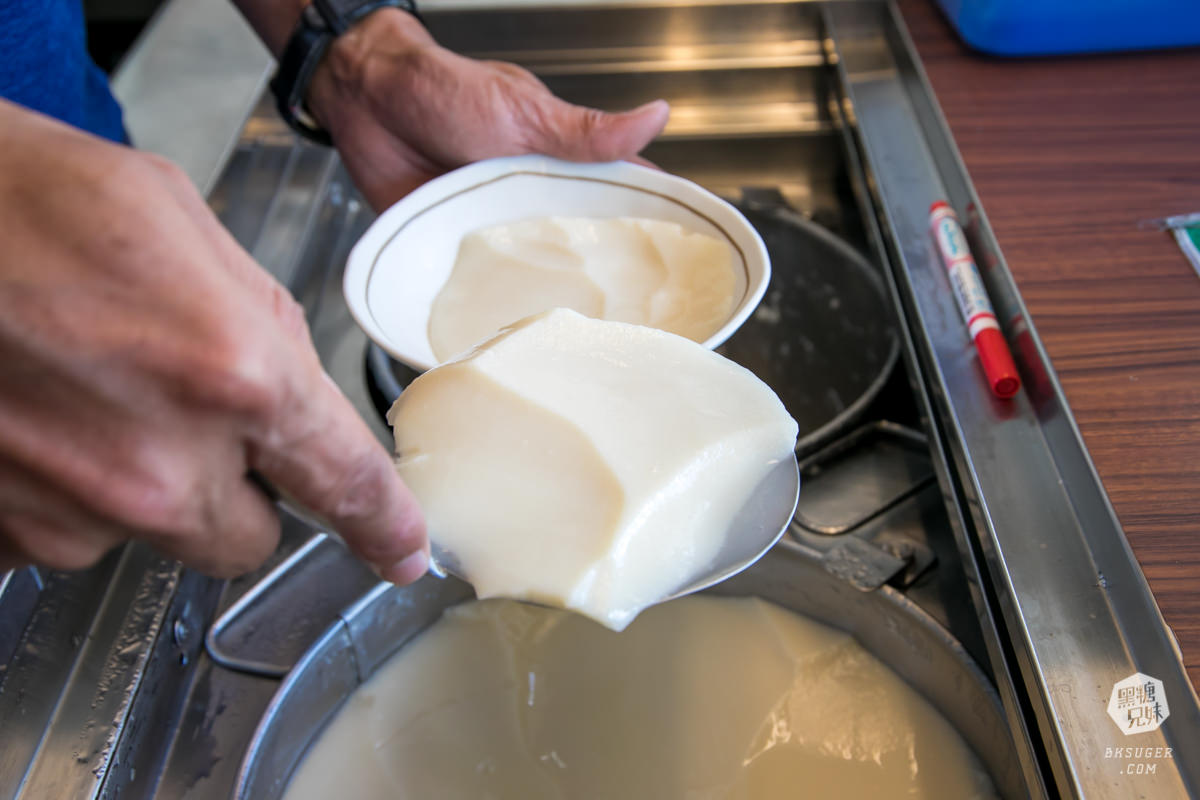 鳳山文衡路美食-古名豆花王|冰品只要$25元?超便宜卻真材實料的豆花冰品|古早味真正的威力? - 第9張圖 鳳山文衡路美食-古名豆花王|冰品只要$25元?超便宜卻真材實料的豆花冰品|古早味真正的威力?