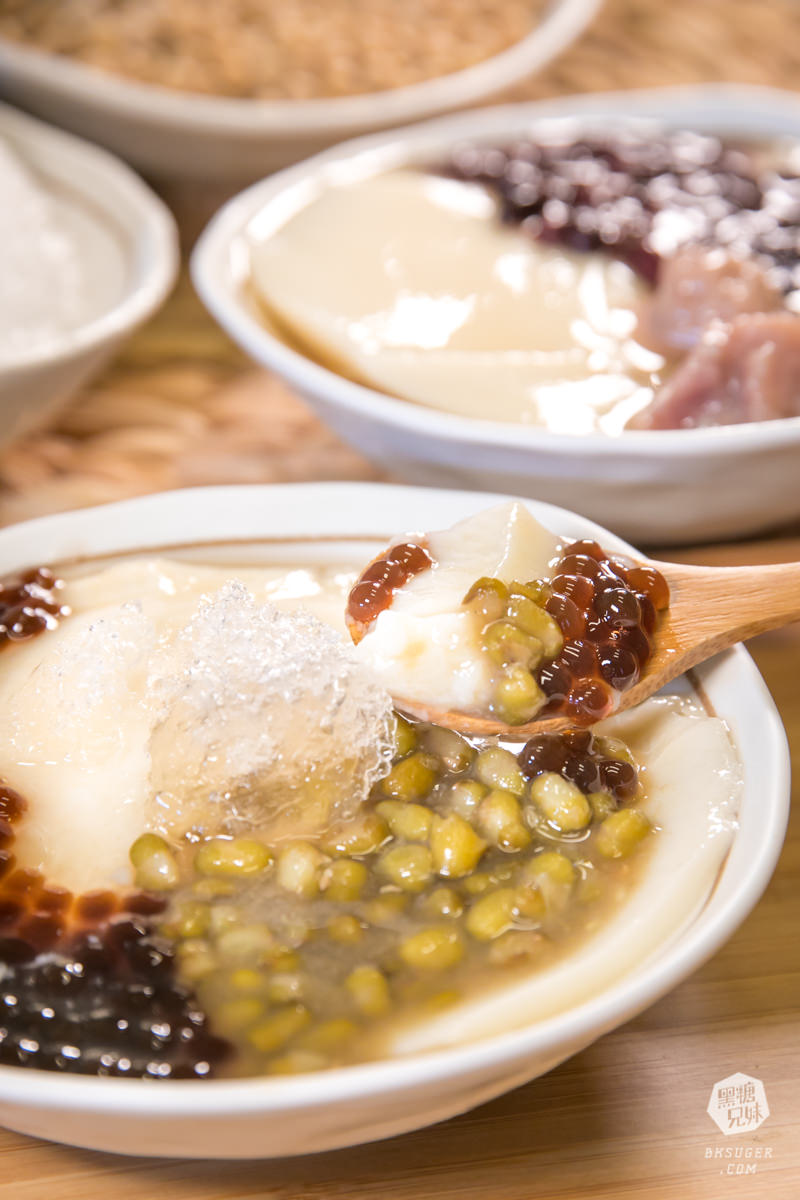 鳳山文衡路美食-古名豆花王|冰品只要$25元?超便宜卻真材實料的豆花冰品|古早味真正的威力? - 第20張圖 鳳山文衡路美食-古名豆花王|冰品只要$25元?超便宜卻真材實料的豆花冰品|古早味真正的威力?