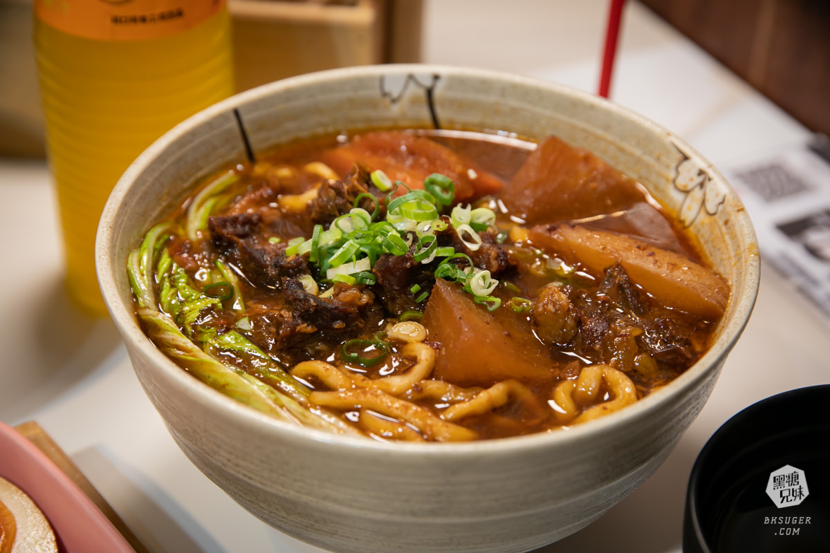 文山特區超平價美食-悅食堂|學生家庭最愛百元質感店|還有自動點餐機好有趣 - 第17張圖 文山特區超平價美食-悅食堂|學生家庭最愛百元質感店|還有自動點餐機好有趣