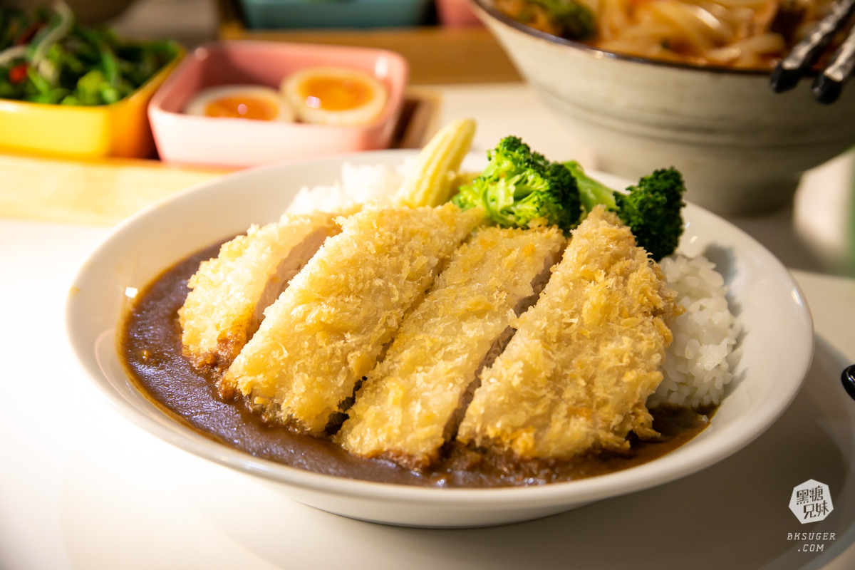 文山特區超平價美食-悅食堂|學生家庭最愛百元質感店|還有自動點餐機好有趣 - 第34張圖 文山特區超平價美食-悅食堂|學生家庭最愛百元質感店|還有自動點餐機好有趣