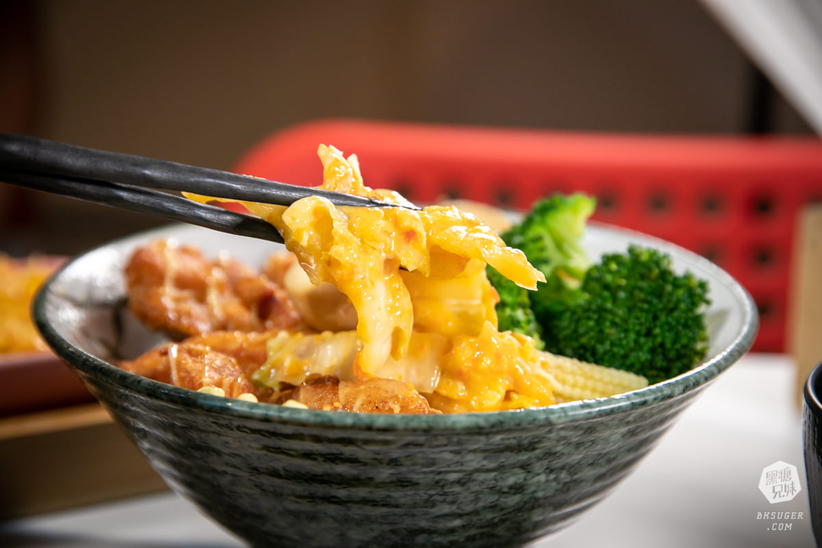 文山特區超平價美食-悅食堂|學生家庭最愛百元質感店|還有自動點餐機好有趣 - 第39張圖 文山特區超平價美食-悅食堂|學生家庭最愛百元質感店|還有自動點餐機好有趣