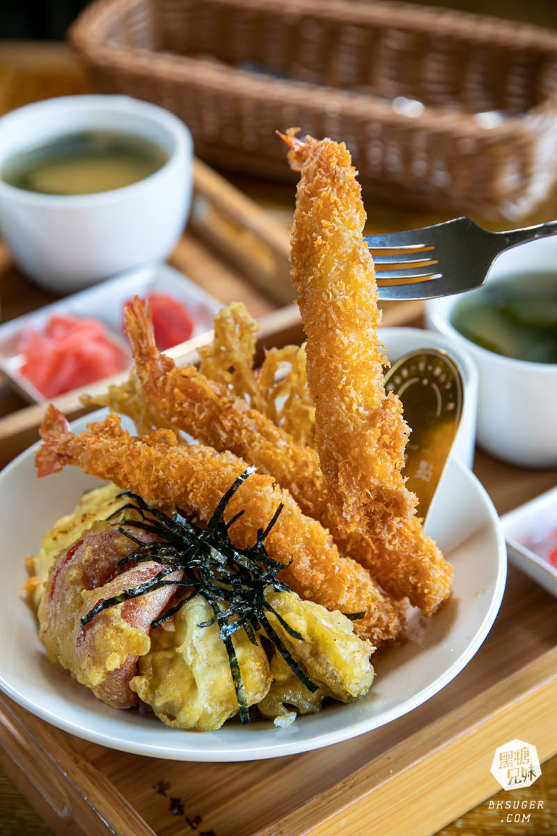 文山特區早午餐推薦|多初點 Brunch & Bistro -文山店|炙燒焦糖鮭魚丼飯也在早午餐中亮相了! - 第18張圖 文山特區早午餐推薦|多初點 Brunch & Bistro -文山店|炙燒焦糖鮭魚丼飯也在早午餐中亮相了!