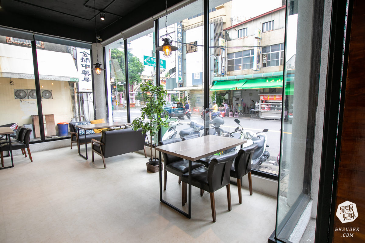 鳳山聚餐推薦-好夥伴雙慈店|閨蜜、家庭聚餐的好選擇|完善防疫用餐氣氛滿點 - 第2張圖 鳳山聚餐推薦-好夥伴雙慈店|閨蜜、家庭聚餐的好選擇|完善防疫用餐氣氛滿點