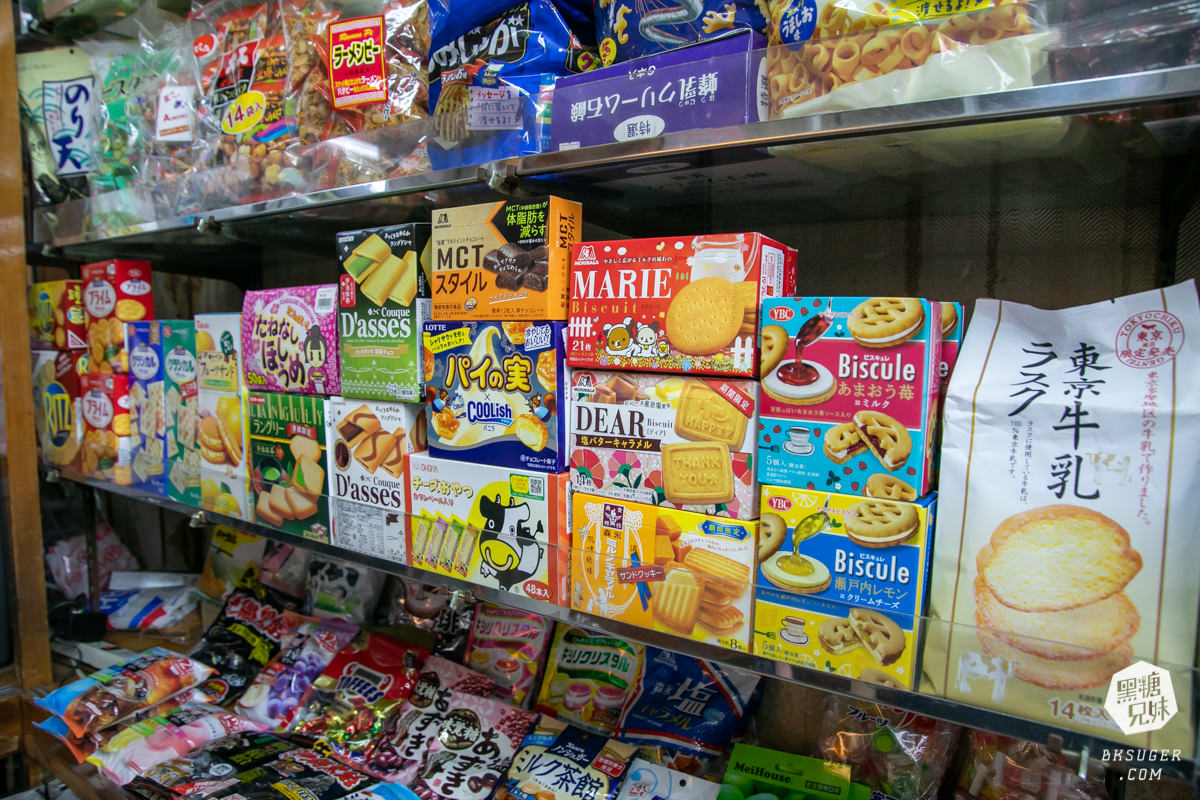 鹽埕堀江商場-慢遊精選店家｜高雄進口零食推薦｜猶存的舶來品商場懷舊