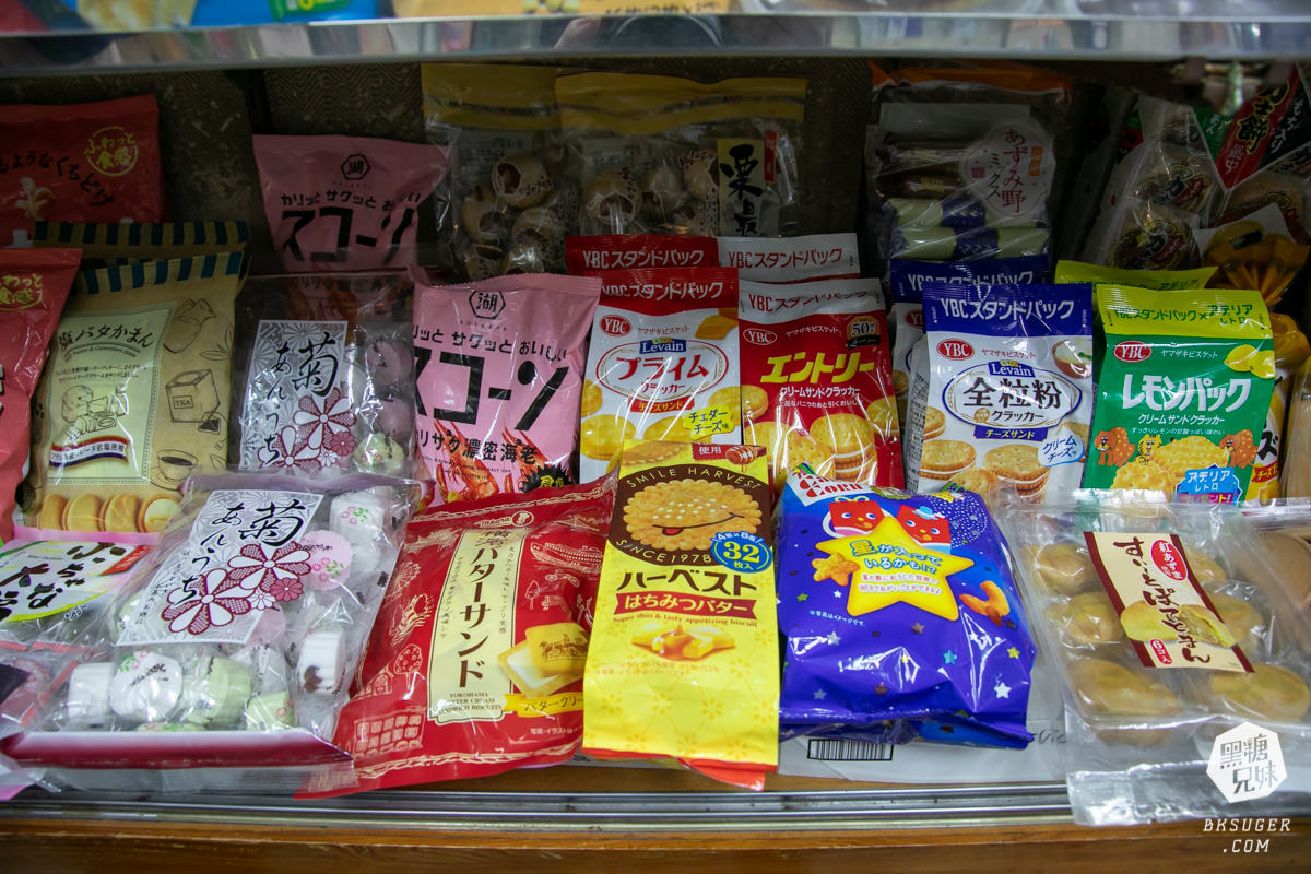 鹽埕堀江商場-慢遊精選店家｜高雄進口零食推薦｜猶存的舶來品商場懷舊