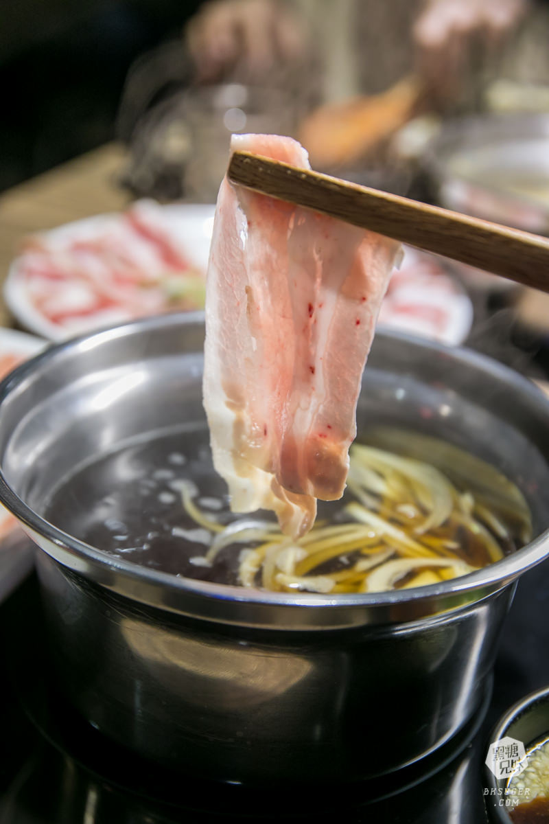 三民區火鍋推薦|獅鍋藝sugoi精緻鍋物|叻沙、麻奶鍋搭配螃蟹肉肉好過癮|家庭聚餐火鍋必吃 - 第33張圖 三民區火鍋推薦|獅鍋藝sugoi精緻鍋物|叻沙、麻奶鍋搭配螃蟹肉肉好過癮|家庭聚餐火鍋必吃