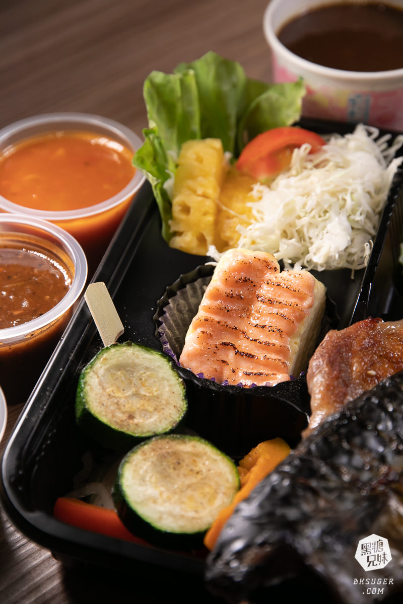 高雄2022防疫便當外帶推薦|鬥牛士牛排食堂|200有找的升級版特選牛排外帶-店內吃的帶回家都吃得到喔 - 第12張圖 高雄2022防疫便當外帶推薦|鬥牛士牛排食堂|200有找的升級版特選牛排外帶-店內吃的帶回家都吃得到喔