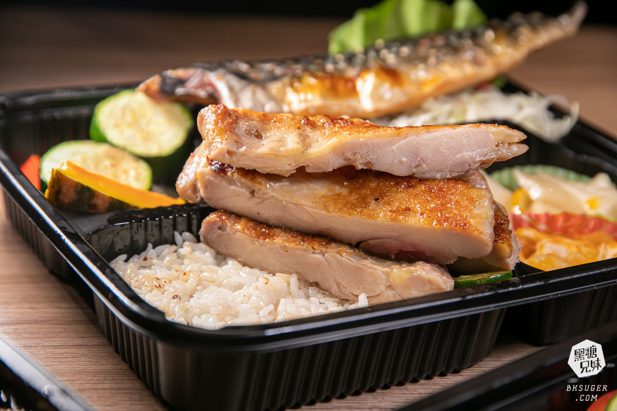高雄2022防疫便當外帶推薦|鬥牛士牛排食堂|200有找的升級版特選牛排外帶-店內吃的帶回家都吃得到喔 - 第15張圖 高雄2022防疫便當外帶推薦|鬥牛士牛排食堂|200有找的升級版特選牛排外帶-店內吃的帶回家都吃得到喔