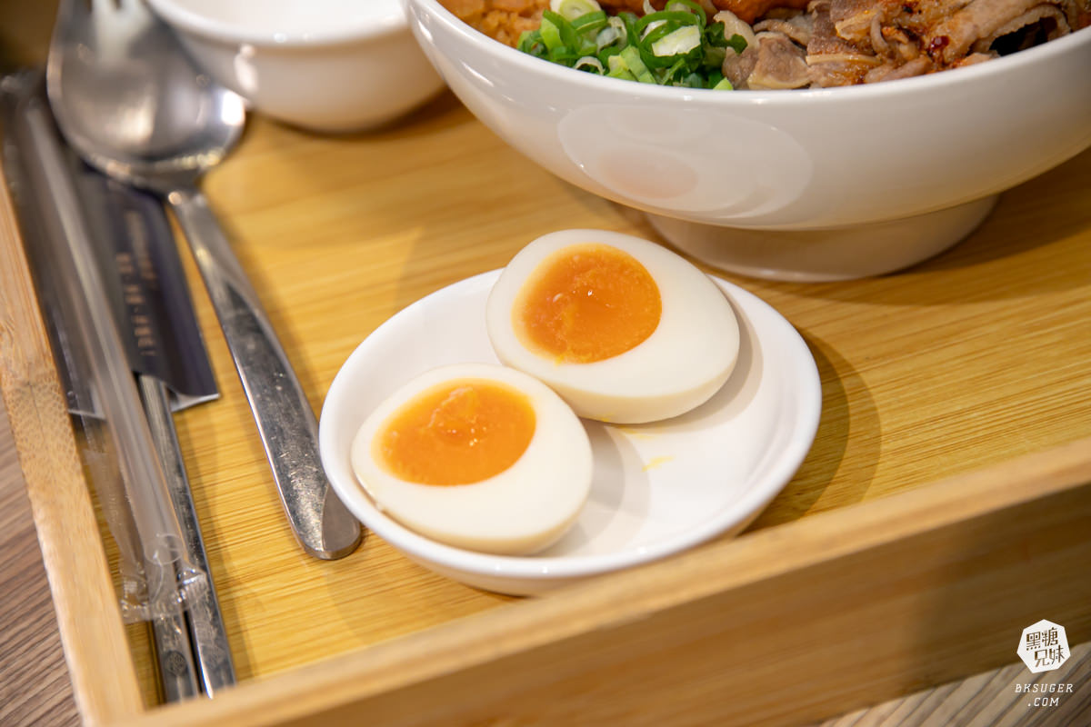 高雄麵店推薦|和林拾麵|獨創干貝麵鮮香風味|高雄創意麵食一麵兩吃 雞白湯拌入吃法 - 第32張圖 高雄麵店推薦|和林拾麵|獨創干貝麵鮮香風味|高雄創意麵食一麵兩吃 雞白湯拌入吃法