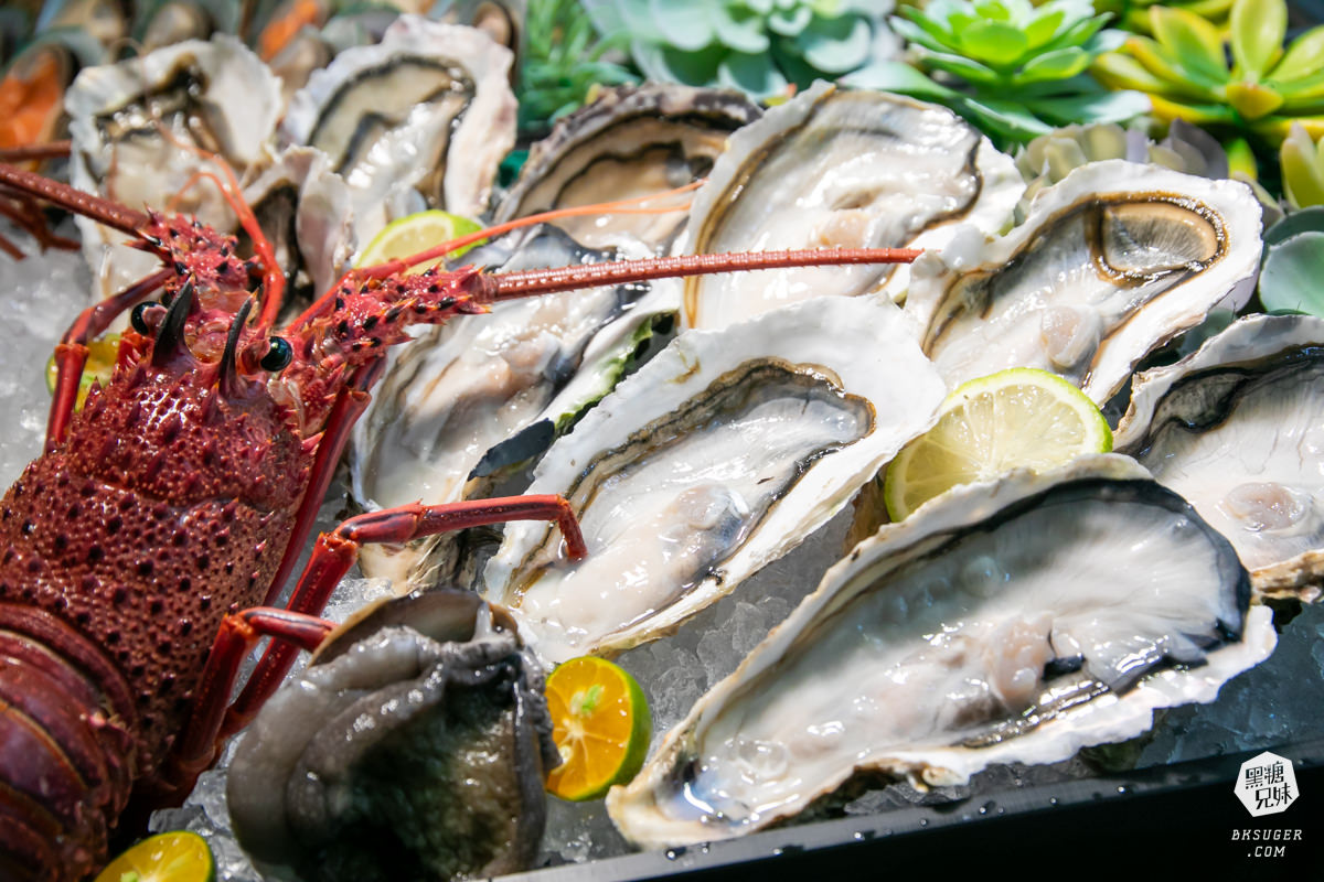 梨花A5和牛放題|高雄春酒特別企劃10人共享的扶桑之宴|龍蝦超大活鮑魚鮮美上桌一人一隻 - 第16張圖 梨花A5和牛放題|高雄春酒特別企劃10人共享的扶桑之宴|龍蝦超大活鮑魚鮮美上桌一人一隻