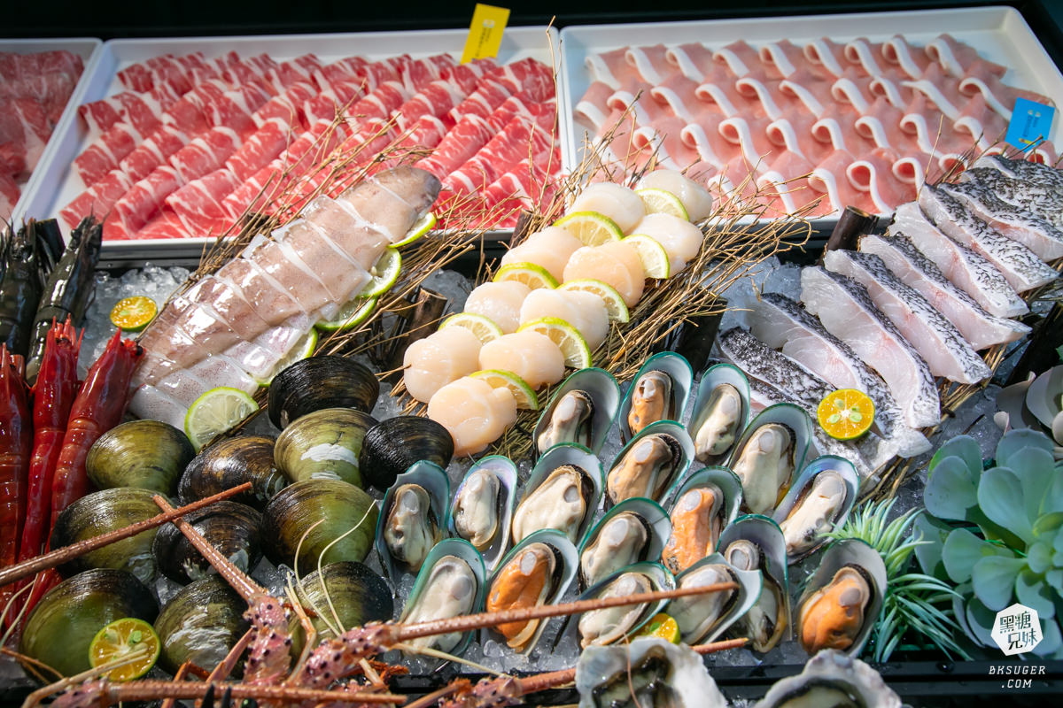 梨花A5和牛放題|高雄春酒特別企劃10人共享的扶桑之宴|龍蝦超大活鮑魚鮮美上桌一人一隻 - 第17張圖 梨花A5和牛放題|高雄春酒特別企劃10人共享的扶桑之宴|龍蝦超大活鮑魚鮮美上桌一人一隻