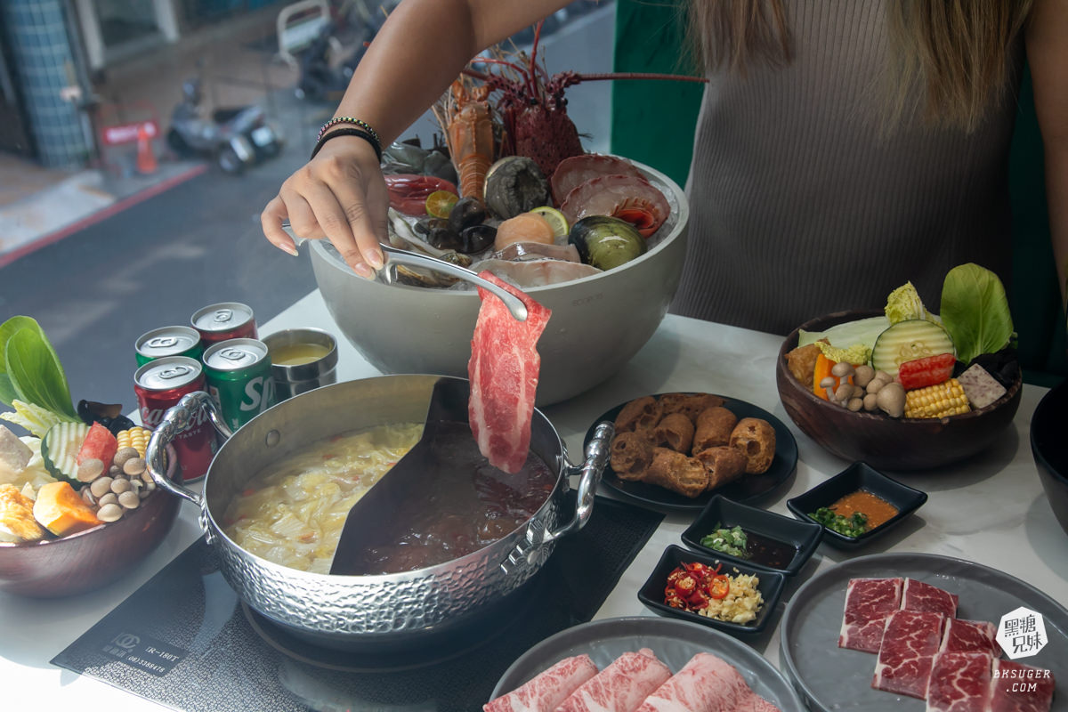 梨花A5和牛放題|高雄春酒特別企劃10人共享的扶桑之宴|龍蝦超大活鮑魚鮮美上桌一人一隻 - 第29張圖 梨花A5和牛放題|高雄春酒特別企劃10人共享的扶桑之宴|龍蝦超大活鮑魚鮮美上桌一人一隻