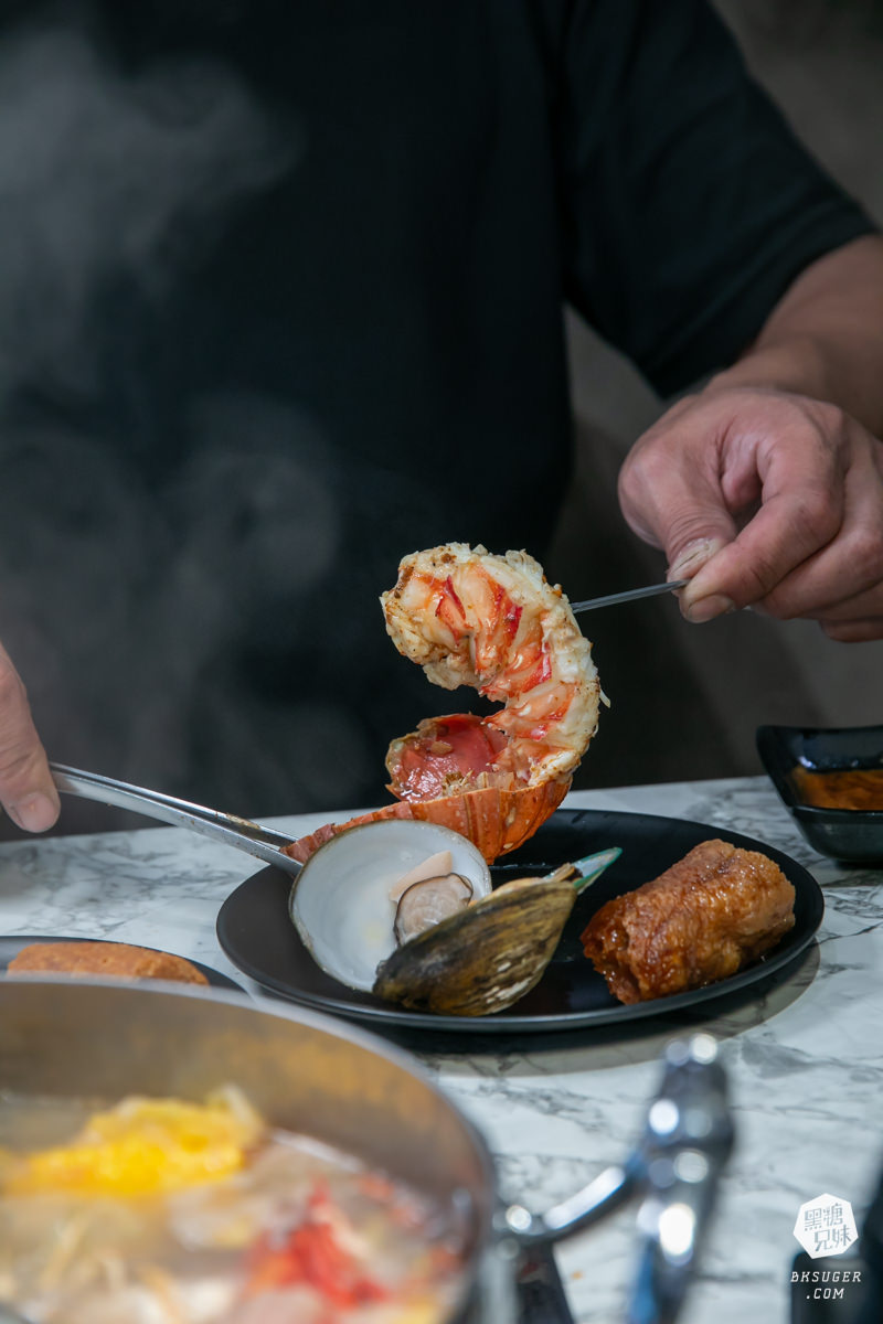 梨花A5和牛放題|高雄春酒特別企劃10人共享的扶桑之宴|龍蝦超大活鮑魚鮮美上桌一人一隻 - 第40張圖 梨花A5和牛放題|高雄春酒特別企劃10人共享的扶桑之宴|龍蝦超大活鮑魚鮮美上桌一人一隻