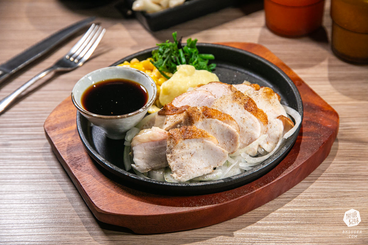 鬥牛士牛排食堂五福店|3種醬燒鐵板新品上市-平日限定快速出餐|上班族也能掌握的平價排餐 - 第17張圖 鬥牛士牛排食堂五福店|3種醬燒鐵板新品上市-平日限定快速出餐|上班族也能掌握的平價排餐