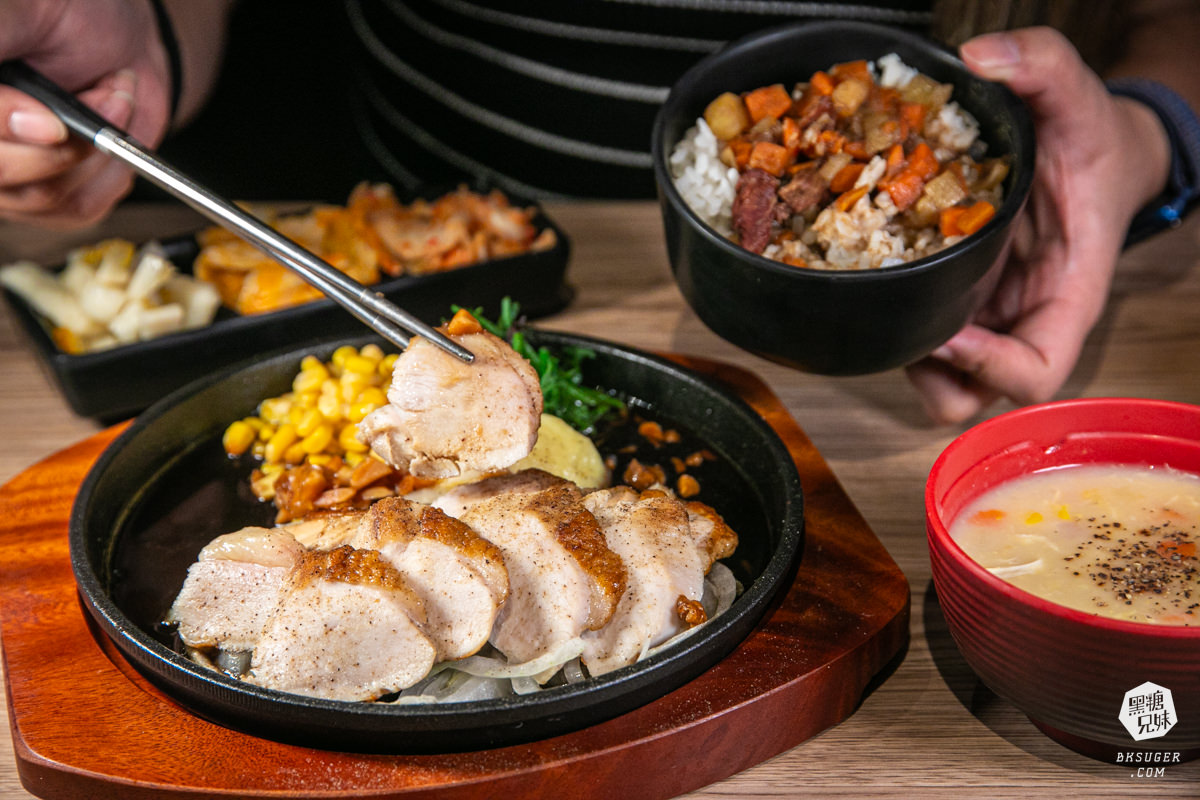 鬥牛士牛排食堂五福店|3種醬燒鐵板新品上市-平日限定快速出餐|上班族也能掌握的平價排餐 - 第19張圖 鬥牛士牛排食堂五福店|3種醬燒鐵板新品上市-平日限定快速出餐|上班族也能掌握的平價排餐