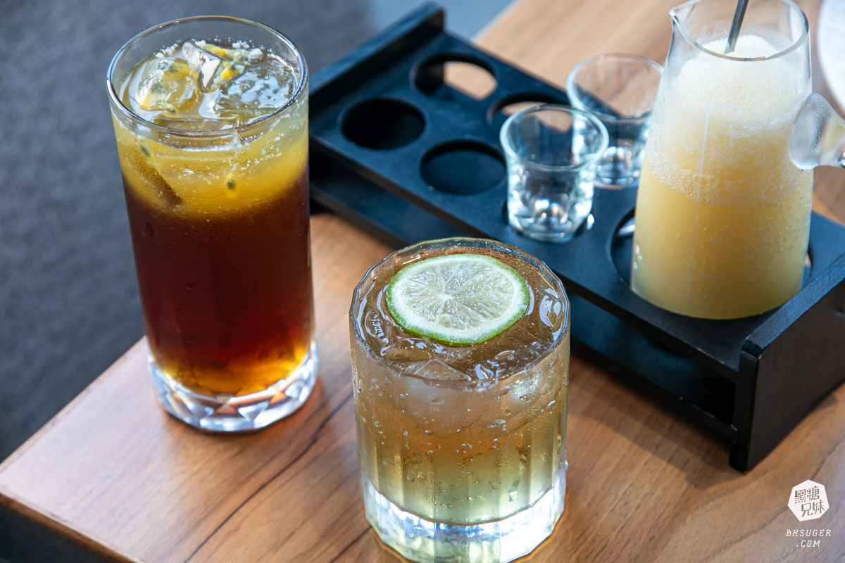 燒肉無双高雄澄清館｜鳳山燒肉氣派的用餐空間-專屬地下停車場｜精緻燒肉套餐2024聚餐推薦