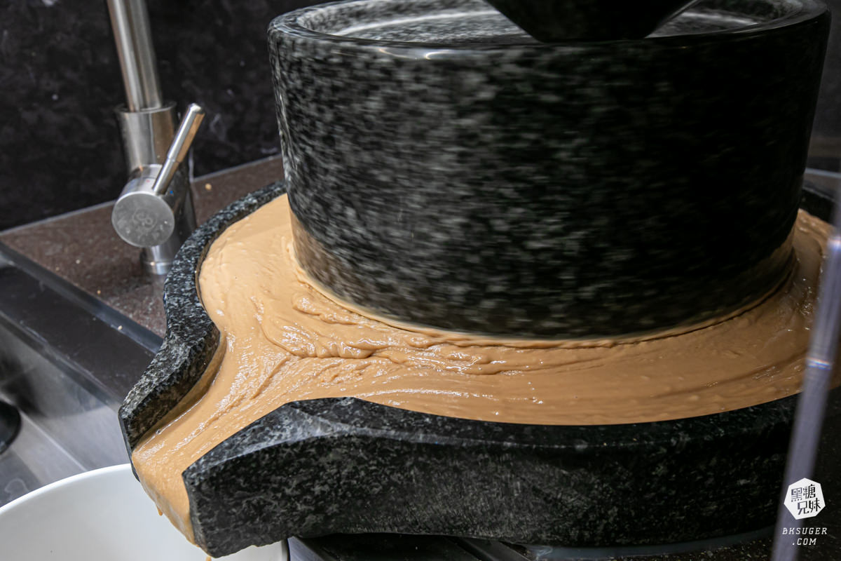 拾宴蒸汽石鍋物|全台唯一草帽鍋-最鮮美的石鍋吃盡海鮮原味|2024超強魚湯鮮美套餐體驗|商務包廂聚餐推薦 - 第11張圖 拾宴蒸汽石鍋物|全台唯一草帽鍋-最鮮美的石鍋吃盡海鮮原味|2024超強魚湯鮮美套餐體驗|商務包廂聚餐推薦