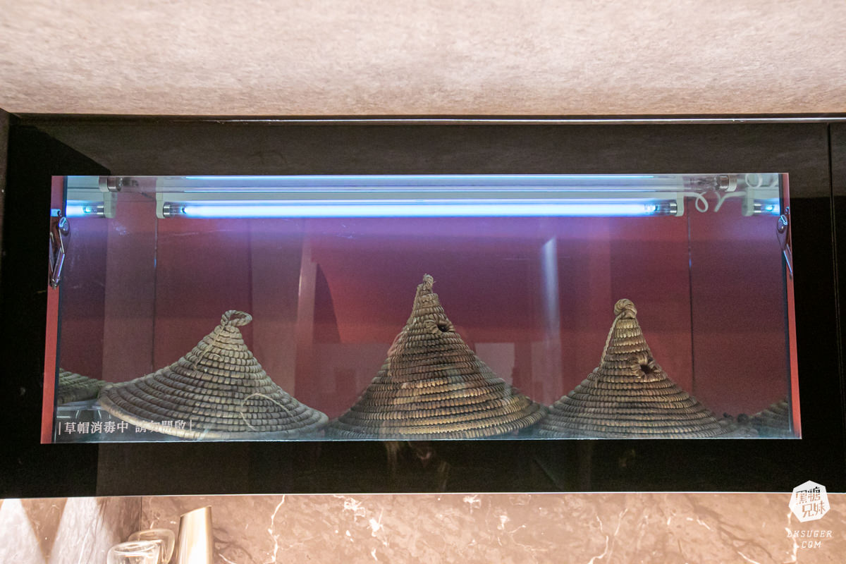 拾宴蒸汽石鍋物|全台唯一草帽鍋-最鮮美的石鍋吃盡海鮮原味|2024超強魚湯鮮美套餐體驗|商務包廂聚餐推薦 - 第4張圖 拾宴蒸汽石鍋物|全台唯一草帽鍋-最鮮美的石鍋吃盡海鮮原味|2024超強魚湯鮮美套餐體驗|商務包廂聚餐推薦