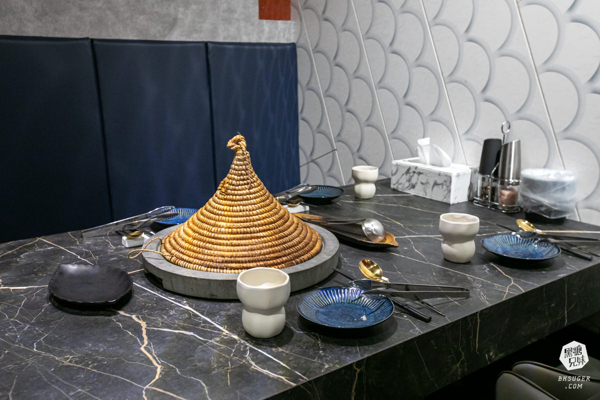 拾宴蒸汽石鍋物|全台唯一草帽鍋-最鮮美的石鍋吃盡海鮮原味|2024超強魚湯鮮美套餐體驗|商務包廂聚餐推薦 - 第3張圖 拾宴蒸汽石鍋物|全台唯一草帽鍋-最鮮美的石鍋吃盡海鮮原味|2024超強魚湯鮮美套餐體驗|商務包廂聚餐推薦