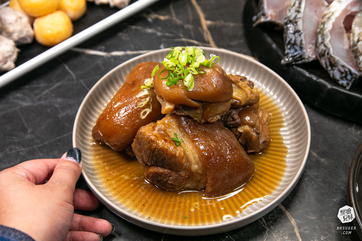 拾宴蒸汽石鍋物|全台唯一草帽鍋-最鮮美的石鍋吃盡海鮮原味|2024超強魚湯鮮美套餐體驗|商務包廂聚餐推薦 - 第17張圖 拾宴蒸汽石鍋物|全台唯一草帽鍋-最鮮美的石鍋吃盡海鮮原味|2024超強魚湯鮮美套餐體驗|商務包廂聚餐推薦