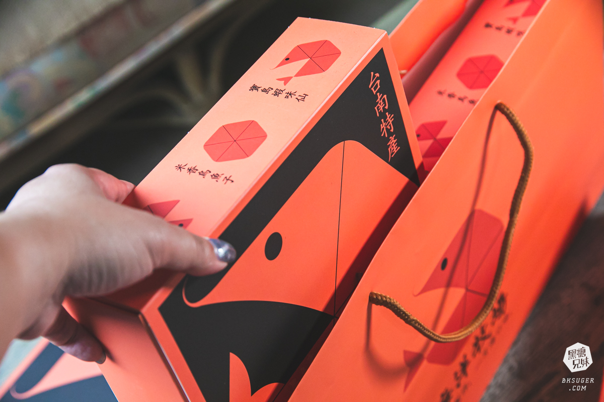 海洋牧場-海鮮磁磚餅|精美蝦餅宛如藝術創作、清新魷魚絲口感在家隨手配酒|蝦餅、魚餅2024伴手禮推薦 - 第9張圖 海洋牧場-海鮮磁磚餅|精美蝦餅宛如藝術創作、清新魷魚絲口感在家隨手配酒|蝦餅、魚餅2024伴手禮推薦