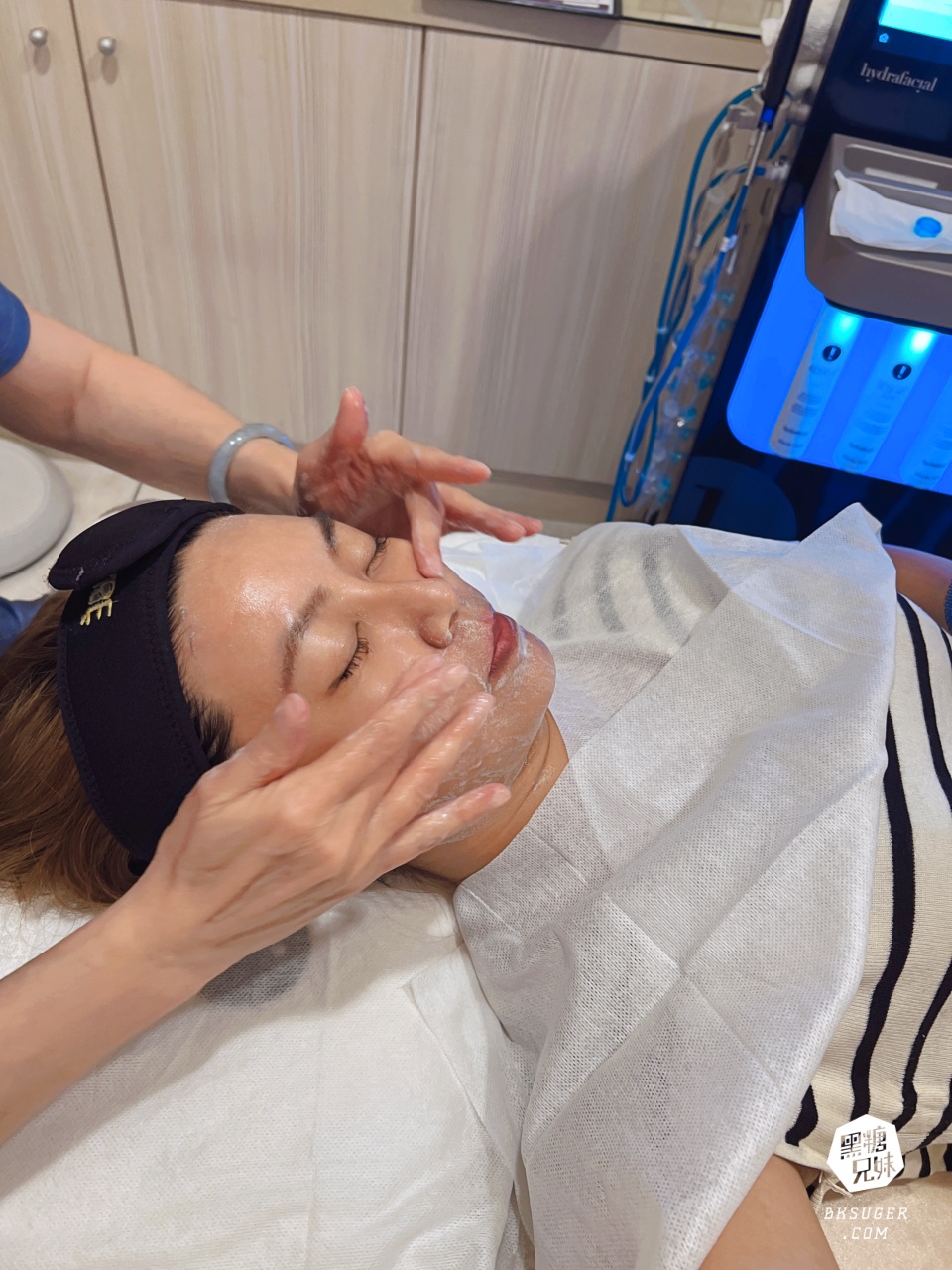 美美上美診所|台南醫美推薦-蔡宗賢醫師|海菲秀Hydrafacial、4D PicoPlus 蜂巢皮秒 - 第11張圖 美美上美診所|台南醫美推薦-蔡宗賢醫師|海菲秀Hydrafacial、4D PicoPlus 蜂巢皮秒