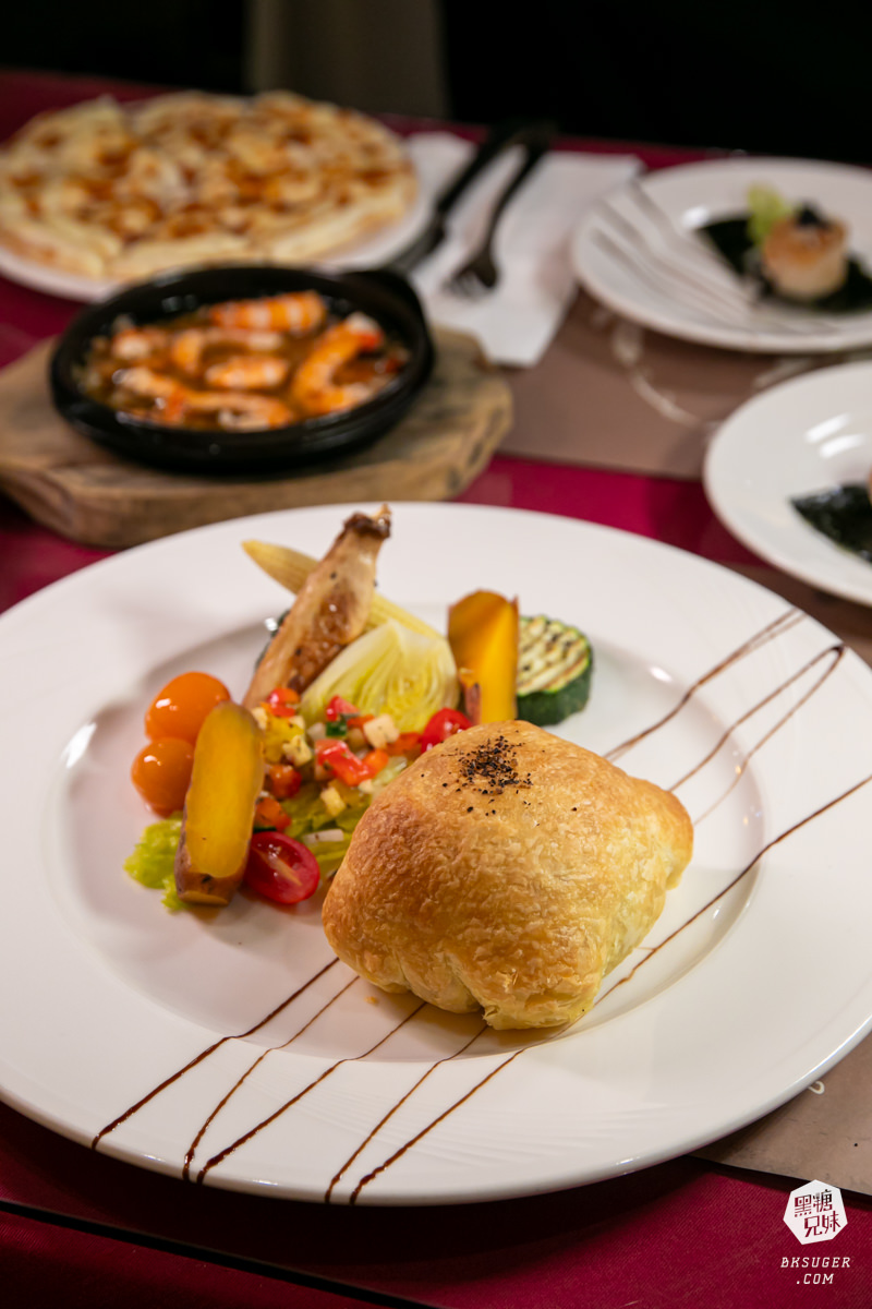 波斯特餐廳|高雄約會餐廳-高貴不貴的威靈頓牛排|2024新推出燉烤龍膽石斑魚排 - 第19張圖 波斯特餐廳|高雄約會餐廳-高貴不貴的威靈頓牛排|2024新推出燉烤龍膽石斑魚排