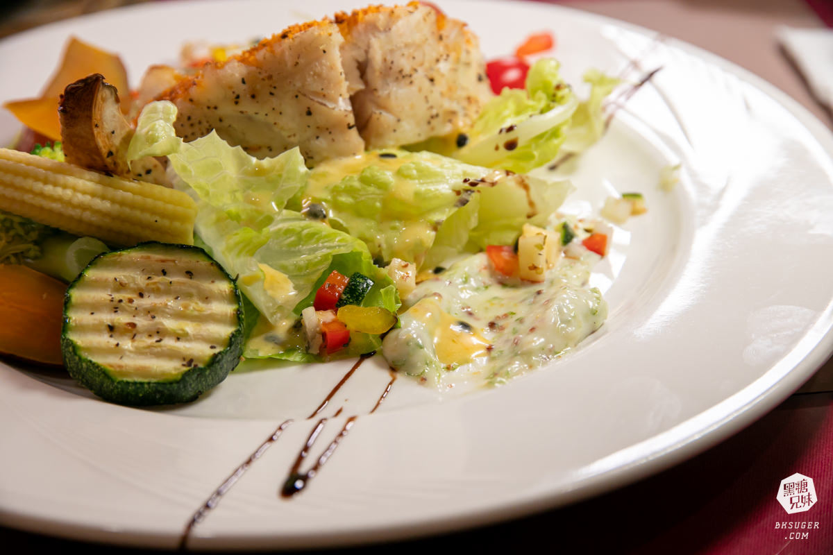 波斯特餐廳|高雄約會餐廳-高貴不貴的威靈頓牛排|2024新推出燉烤龍膽石斑魚排 - 第31張圖 波斯特餐廳|高雄約會餐廳-高貴不貴的威靈頓牛排|2024新推出燉烤龍膽石斑魚排