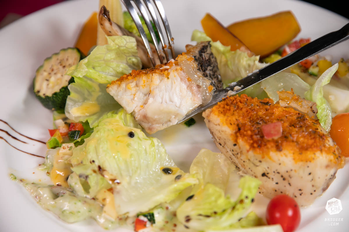 波斯特餐廳|高雄約會餐廳-高貴不貴的威靈頓牛排|2024新推出燉烤龍膽石斑魚排 - 第32張圖 波斯特餐廳|高雄約會餐廳-高貴不貴的威靈頓牛排|2024新推出燉烤龍膽石斑魚排