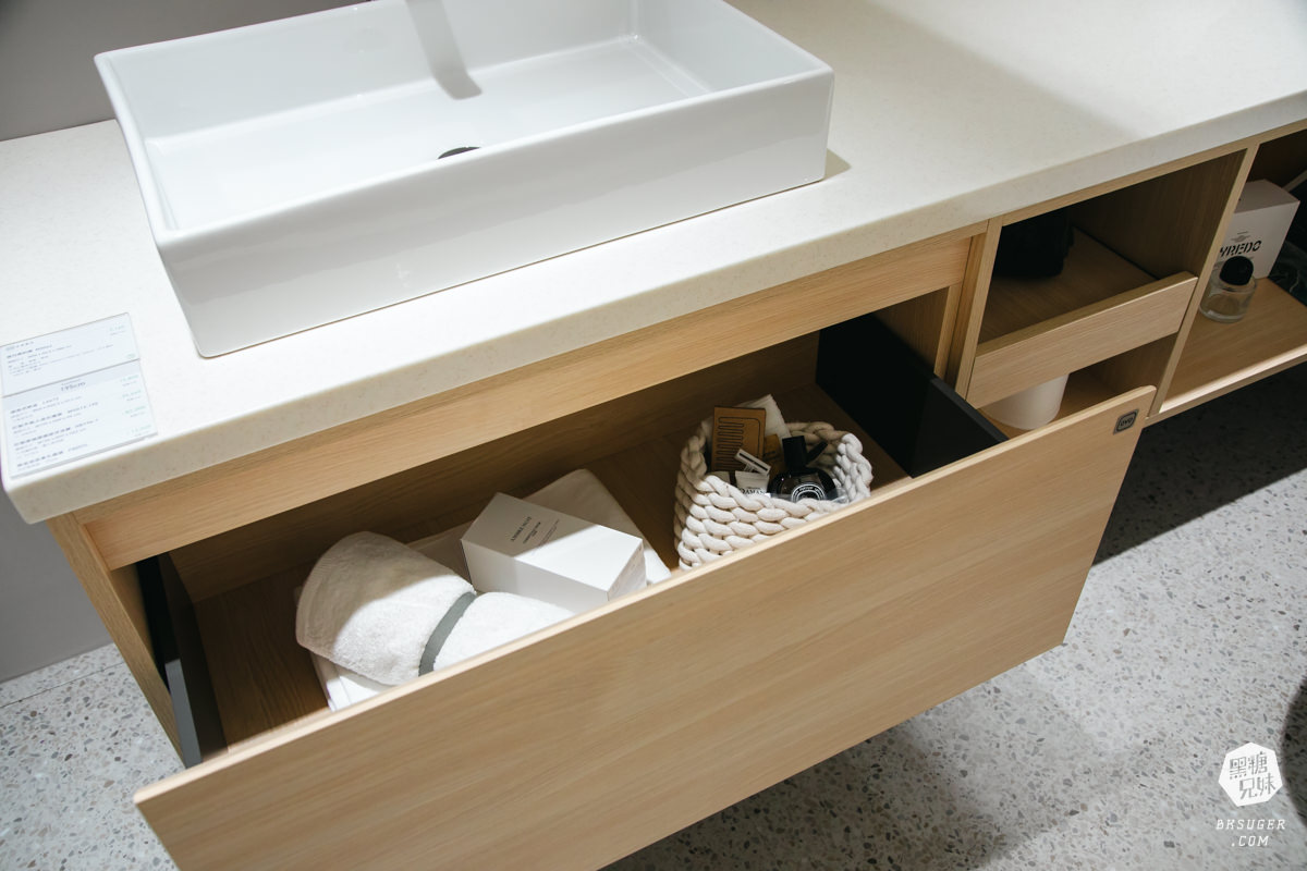 OVO京典衛浴高雄展示中心|免預約實體體驗-規劃新浴室不是夢|新世代衛浴首選品牌 - 第27張圖 OVO京典衛浴高雄展示中心|免預約實體體驗-規劃新浴室不是夢|新世代衛浴首選品牌