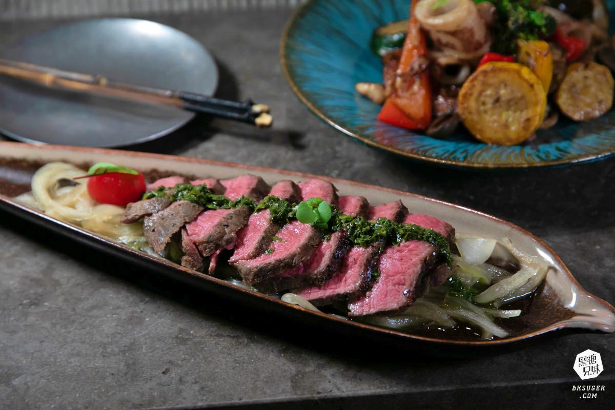 北高雄餐酒館|Dhyana de Cyber Bistro|2024最有日式禪意VS賽博龐克衝擊感-小酌用餐必訪 - 第11張圖 北高雄餐酒館|Dhyana de Cyber Bistro|2024最有日式禪意VS賽博龐克衝擊感-小酌用餐必訪