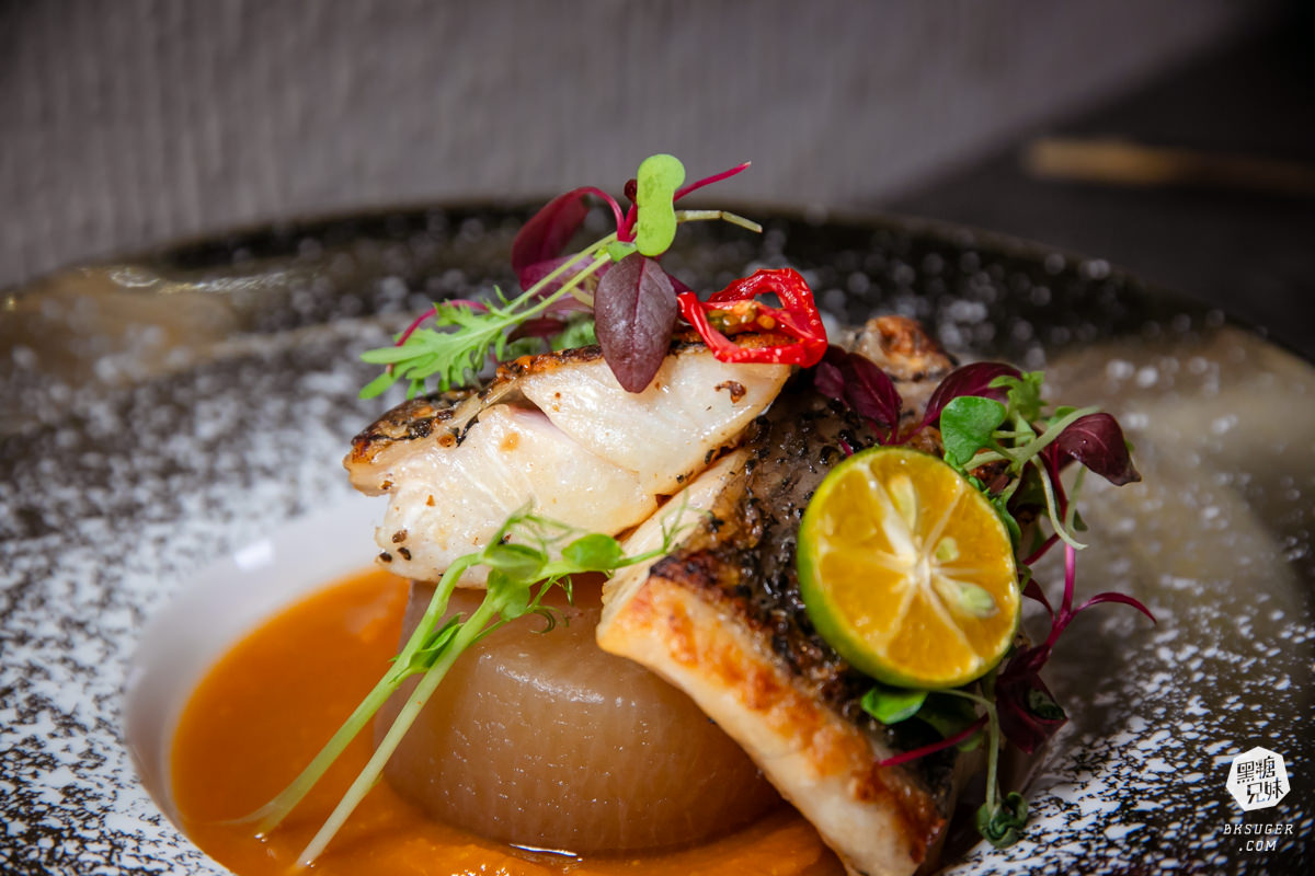 北高雄餐酒館|Dhyana de Cyber Bistro|2024最有日式禪意VS賽博龐克衝擊感-小酌用餐必訪 - 第24張圖 北高雄餐酒館|Dhyana de Cyber Bistro|2024最有日式禪意VS賽博龐克衝擊感-小酌用餐必訪