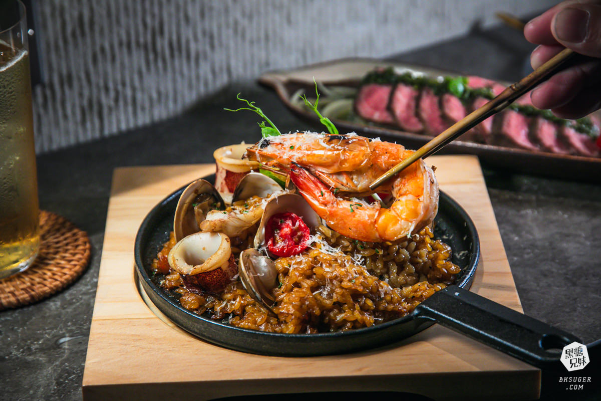 北高雄餐酒館|Dhyana de Cyber Bistro|2024最有日式禪意VS賽博龐克衝擊感-小酌用餐必訪 - 第27張圖 北高雄餐酒館|Dhyana de Cyber Bistro|2024最有日式禪意VS賽博龐克衝擊感-小酌用餐必訪